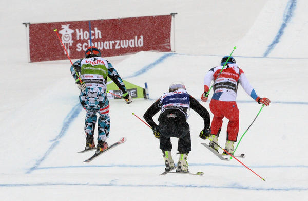 Premiere am Feldberg: Zacher (GER) und Chapuis (FRA) siegen beim Audi FIS Ski Cross Weltcup